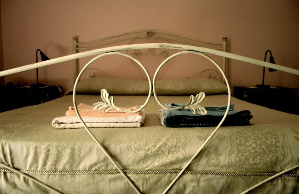 Palazzo Belli B&B เลชเช ห้อง รูปภาพ