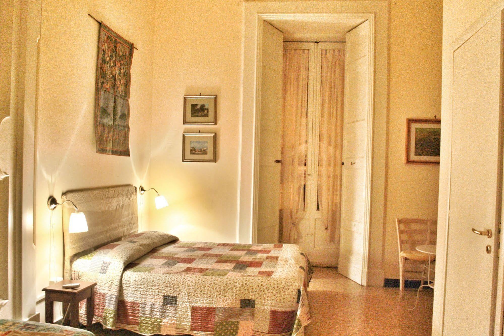 Palazzo Belli B&B เลชเช ภายนอก รูปภาพ