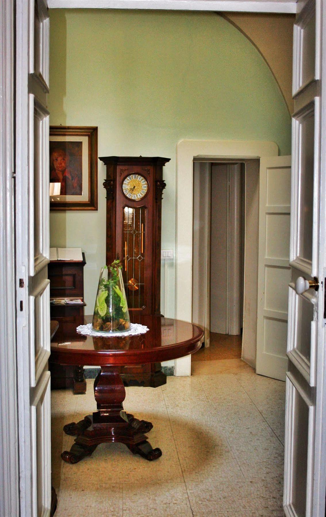 Palazzo Belli B&B เลชเช ภายนอก รูปภาพ